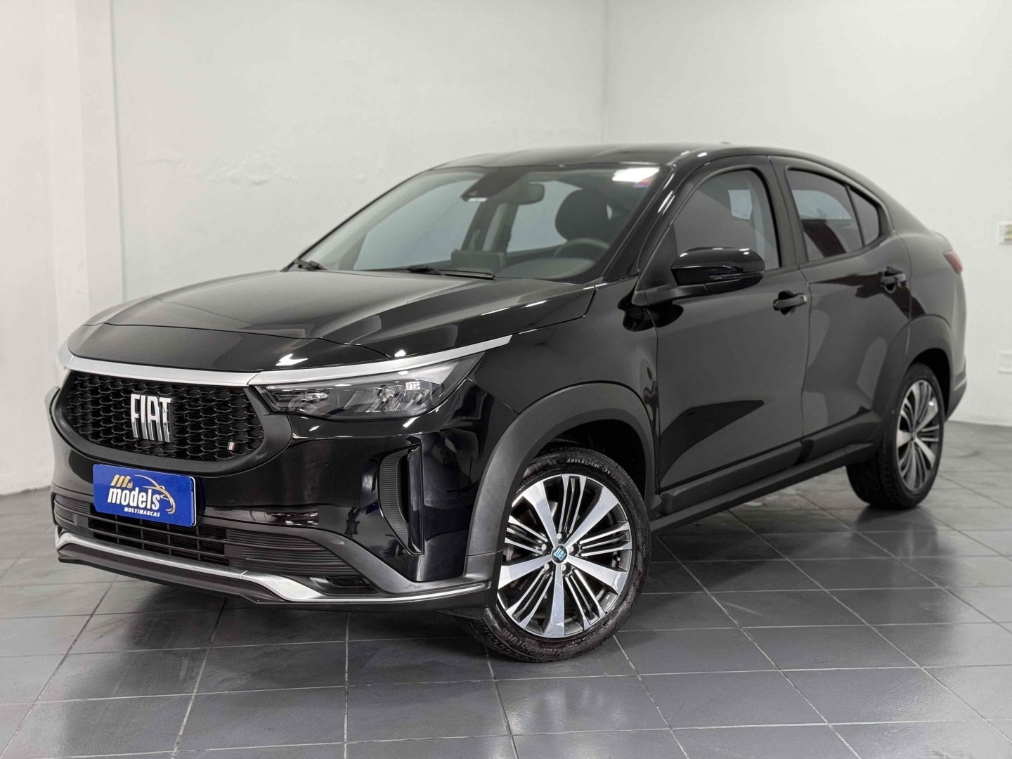 Fiat Fastback Audace 1.0 200 T. Flex Aut na cor Preto em Curitiba / PR - 904605