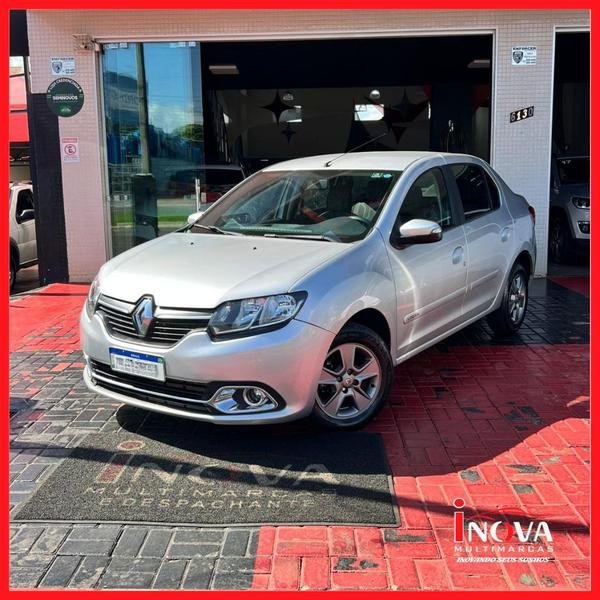 Renault Logan Expression Hi-Flex 1.6 8V 4p na cor Prata em Maringá / PR - 904660