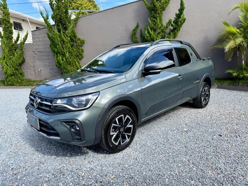 Volkswagen Saveiro Extreme 1.6 Flex 16V CD na cor Cinza em Curitiba / PR - 904663