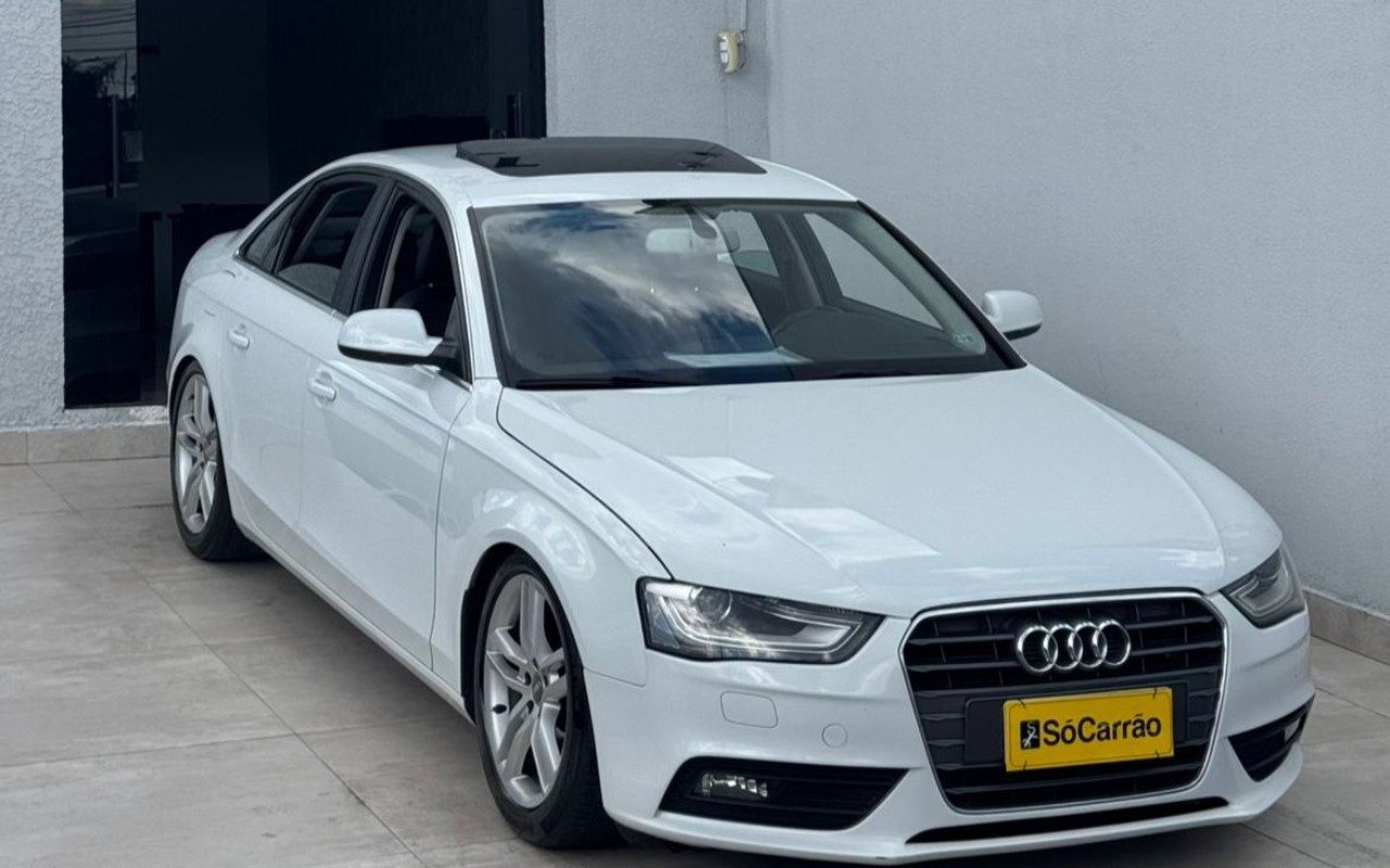 Audi A4 1.8 Avant Turbo Tip./ Multitronic na cor Branco em Curitiba / PR - 905418