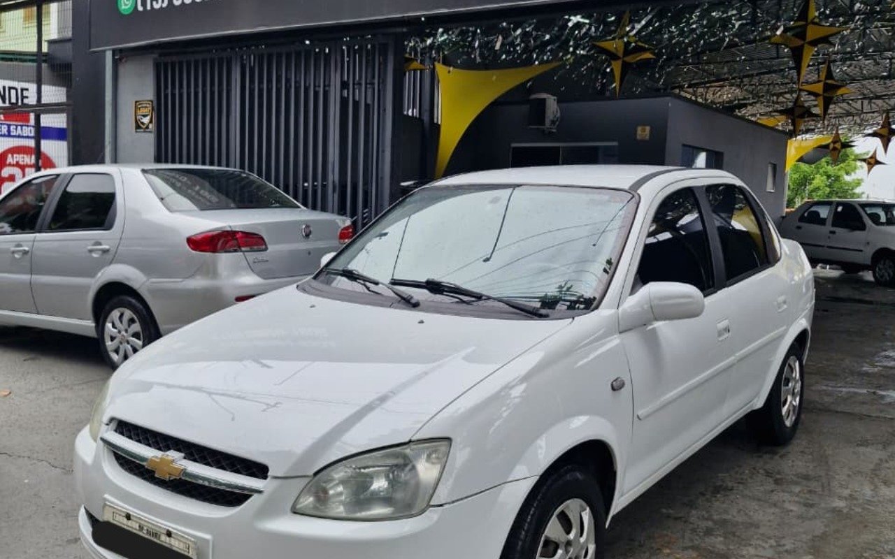 Chevrolet Classic Life/LS 1.0 VHC FlexP. 4p na cor Branco em Campinas / SP - 905702