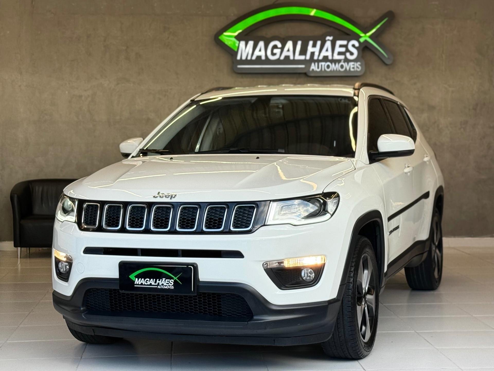 Jeep Compass LONGITUDE 2.0 4x2 Flex 16V Aut. na cor Branco em Joinville / SC - 905821