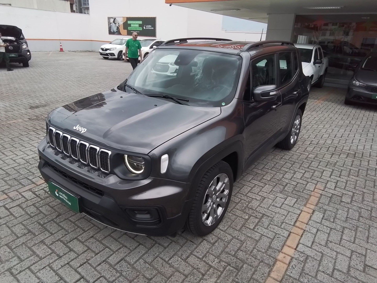 Jeep Renegade Long. T270 1.3 TB 4x2 Flex Aut. na cor Cinza em Brusque / SC - 906088