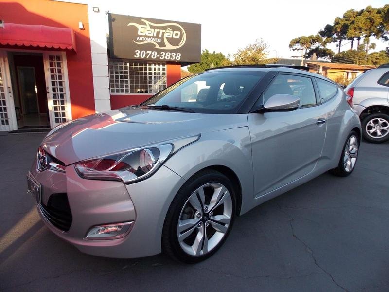 Hyundai Veloster 1.6 16V 140cv Aut. na cor Prata em Curitiba / PR - 906203