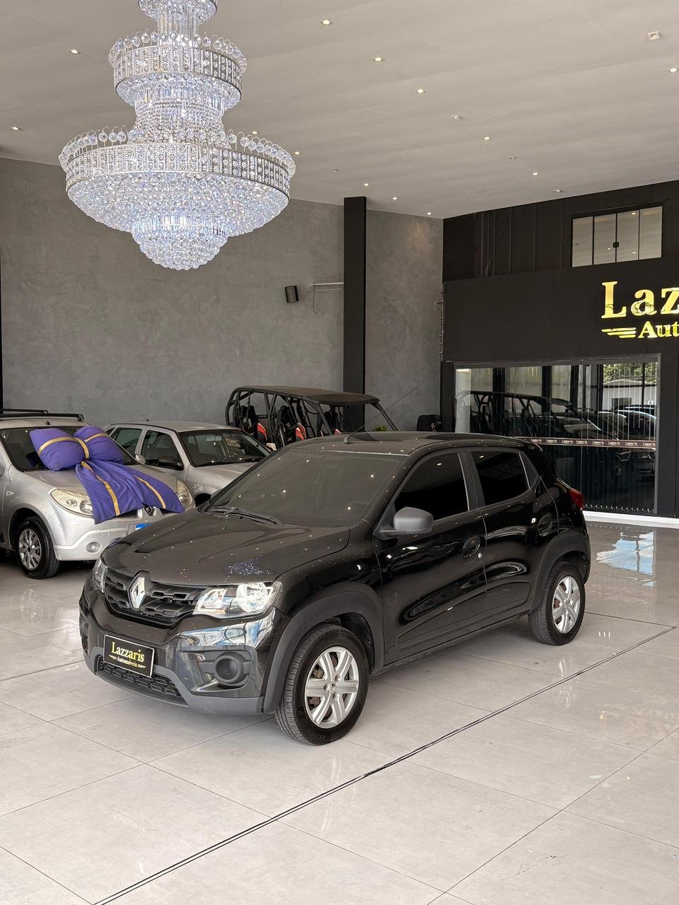 Renault Kwid Zen 1.0 Flex 12V 5p Mec. na cor Preto em Joinville / SC - 907477