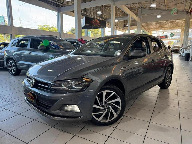 Volkswagen Polo Highline 200 TSI 1.0 Flex 12V Aut. na cor Cinza em Curitiba / PR - 907700
