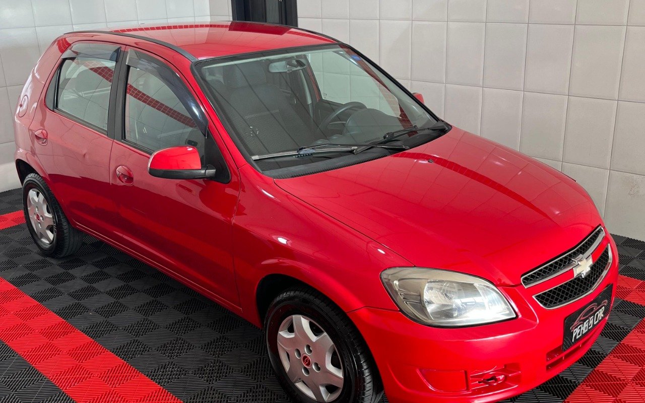 Chevrolet Celta Spirit/ LT 1.0 MPFI 8V FlexP. 5p na cor Vermelho no Porto Alegre / RS - 909793