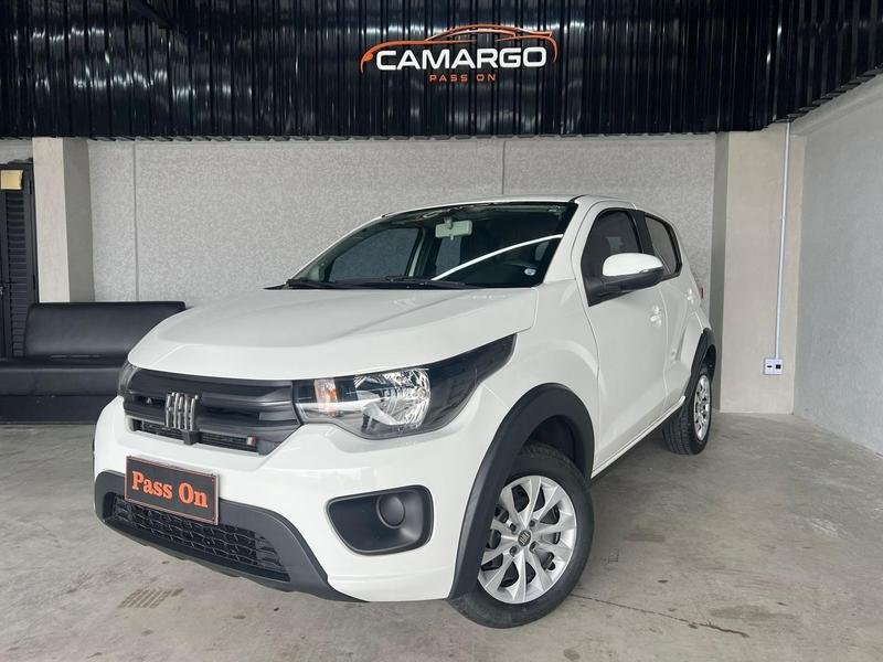 Fiat Mobi DRIVE 1.0 Flex 6V 5p na cor Branco em São José dos Pinhais / PR - 912671