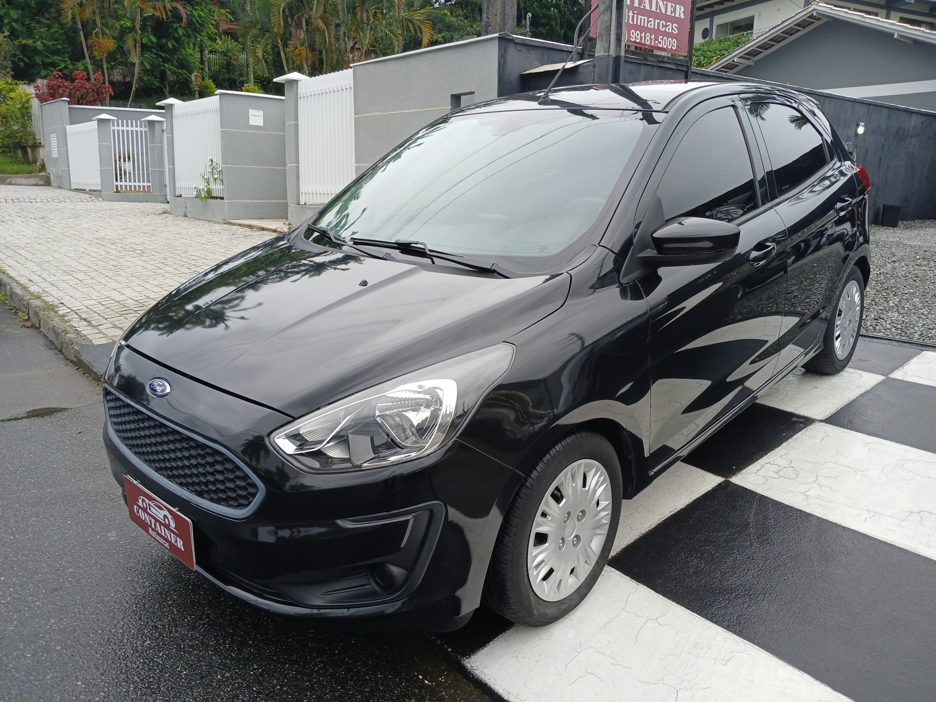 Ford Ka 1.5 SE 12V Flex 5p Mec. na cor Preto em Joinville / SC - 913004