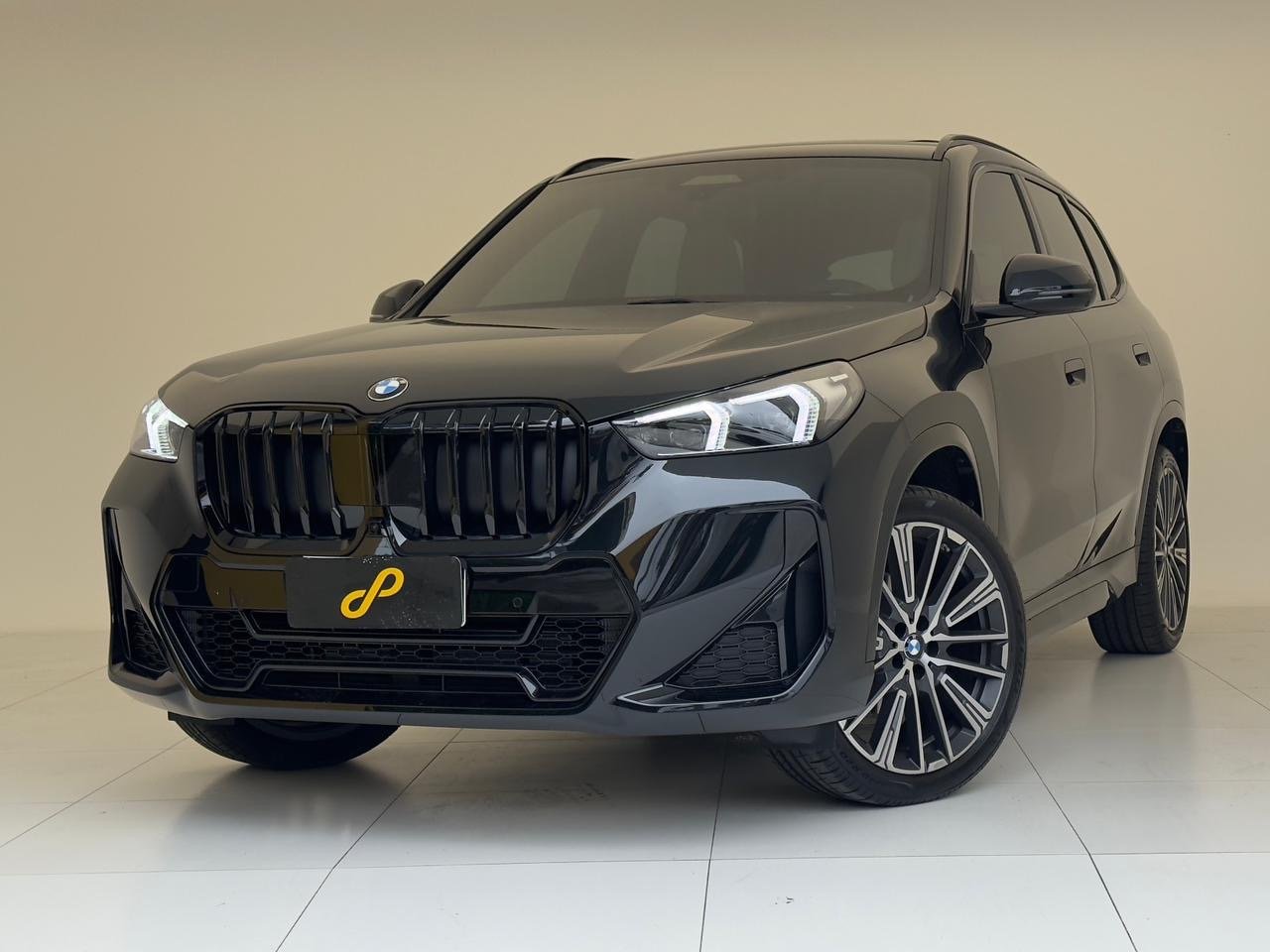 BMW X1 SDRIVE 20i M Sport 2.0 TB Flex Aut. na cor Preto em Curitiba / PR - 913129