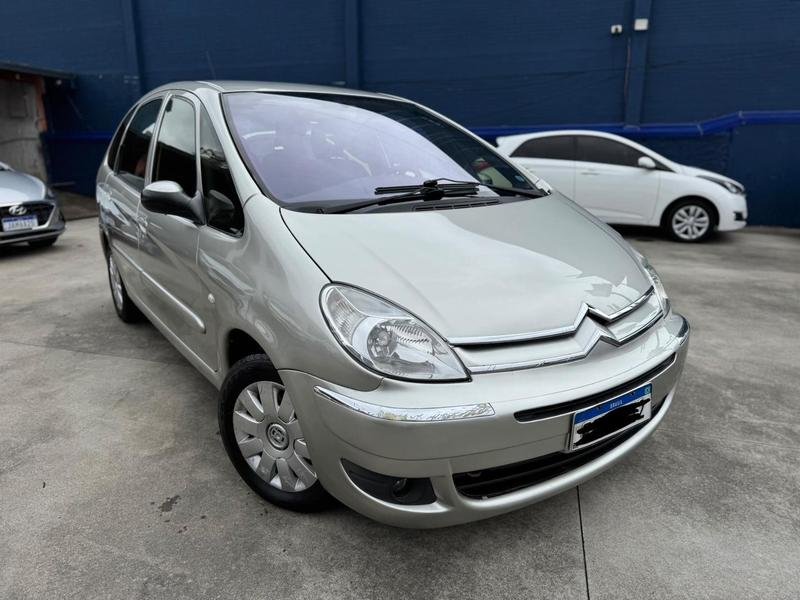 Citroën Xsara Picasso Exclus. 1.6/ 1.6 Flex 16V na cor Prata em Curitiba / PR - 913282