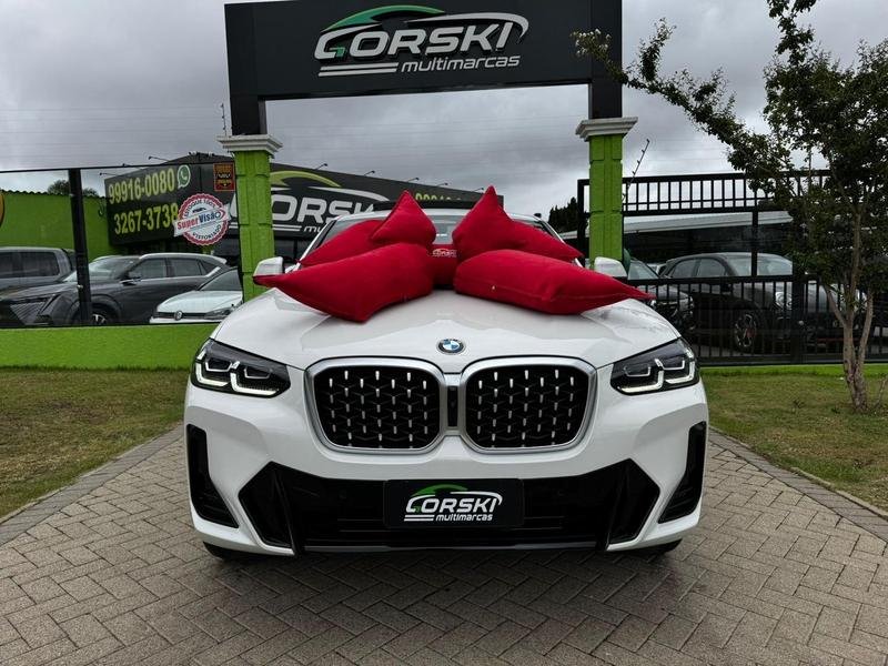 BMW X4 XDRIVE 30i M-Sport 2.0 TB 252cv Aut na cor Branco em Curitiba / PR - 913314