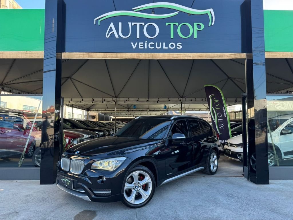 BMW X1 SDRIVE 20i 2.0/2.0 TB Acti.Flex Aut. na cor Preto em Palhoça / SC - 914295