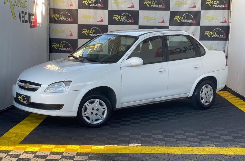 Chevrolet Classic Life/LS 1.0 VHC FlexP. 4p na cor Branco no Porto Alegre / RS - 914593
