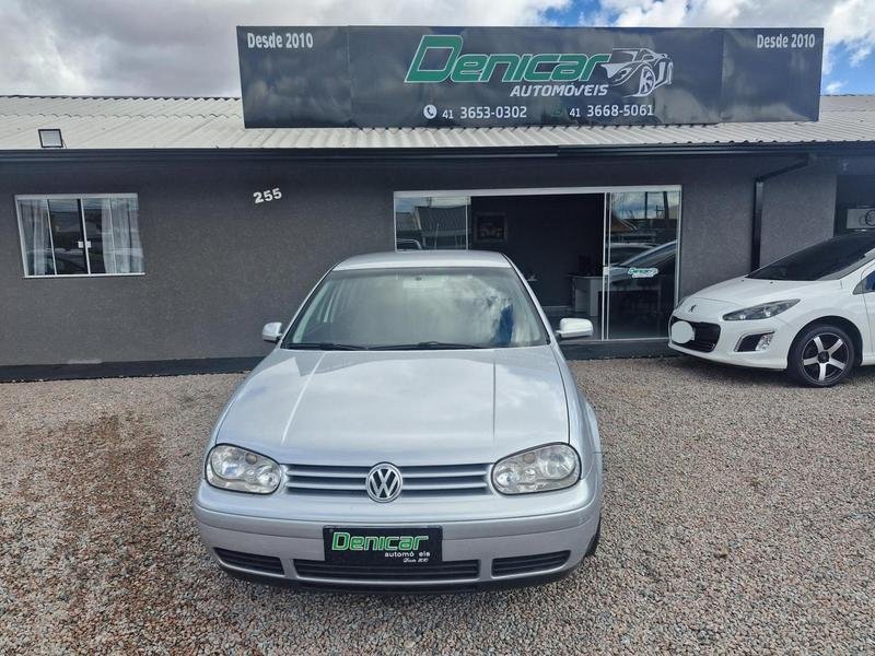 Volkswagen Golf 1.6Mi/ 1.6Mi Gener./Black & Silver na cor Prata em Pinhais / PR - 915011