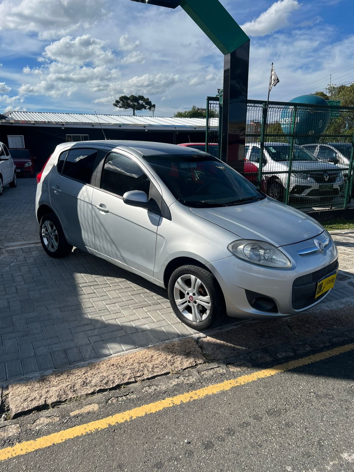 imagem de ATTRACTIVE 1.0 EVO Fire Flex 8v 5p