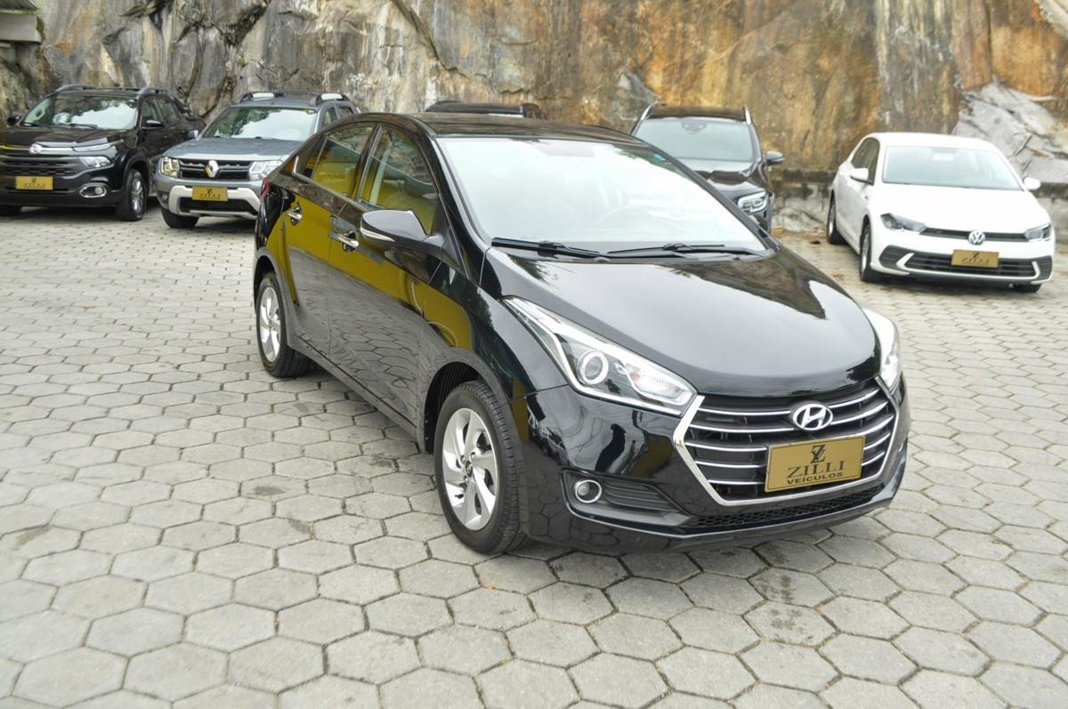 Hyundai HB20S Premium 1.6 Flex 16V Aut. 4p na cor Preto em Florianópolis / SC - 915346