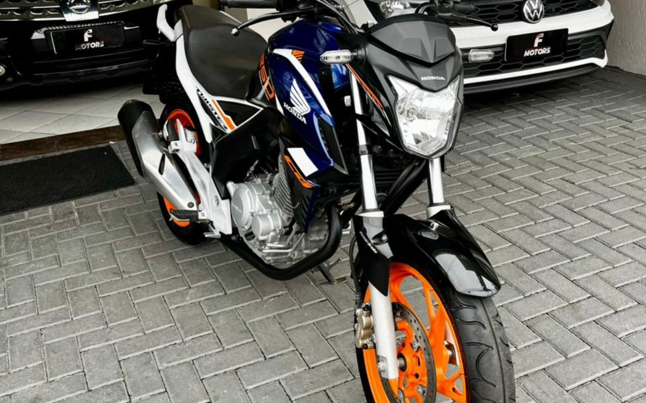 Honda CB 250 TWISTER/FLEXONE  na cor Azul em Curitiba / PR - 915483