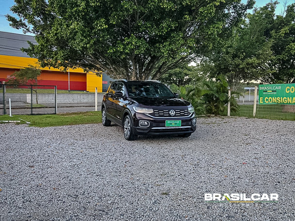 Volkswagen T-Cross Hig. 250 TSI 1.4 Flex 16V 5p Aut na cor Vermelho em Florianópolis / SC - 916181