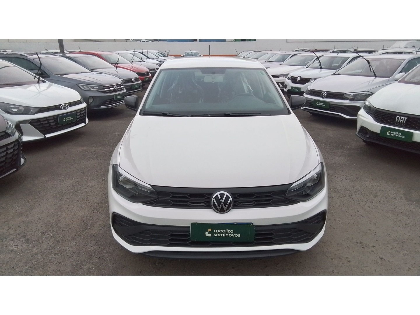 Volkswagen Polo Track Rock in Rio 1.0 Flex 12V 5p na cor Branco em Itajaí / SC - 916282