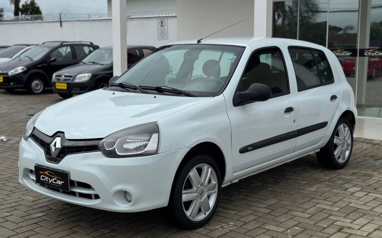 Renault Clio RN/Alizé/Expr./1.0 Hi-Power 16V 5p na cor Branco em Joinville / SC - 918395