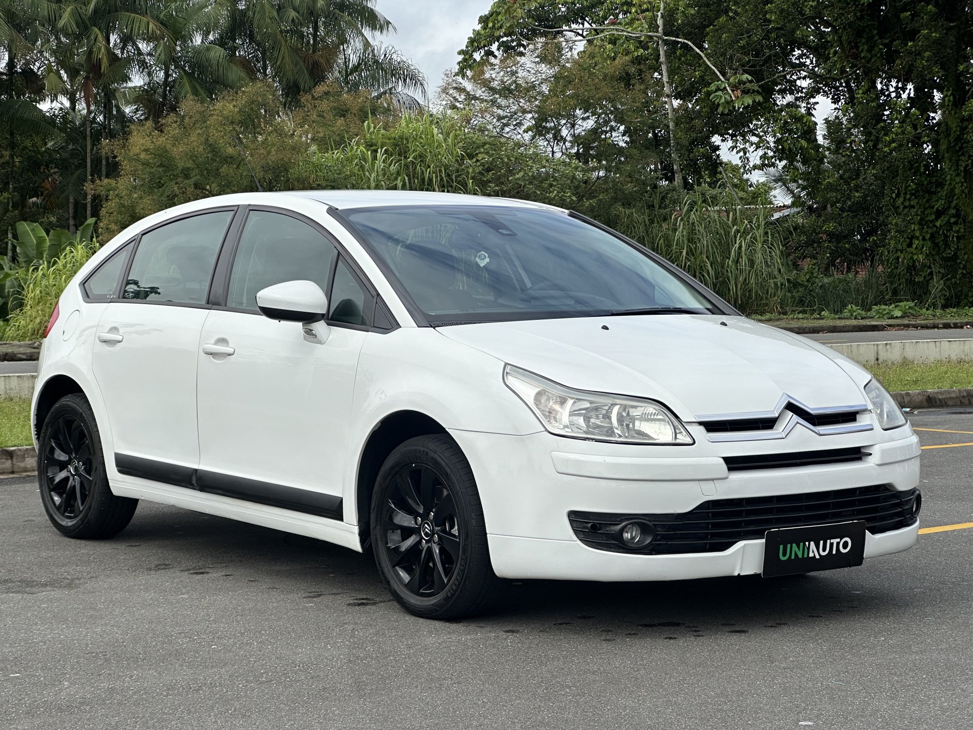 Citroën C4 GLX 2.0 Flex 16V 5p Aut. na cor Branco em Joinville / SC - 918726