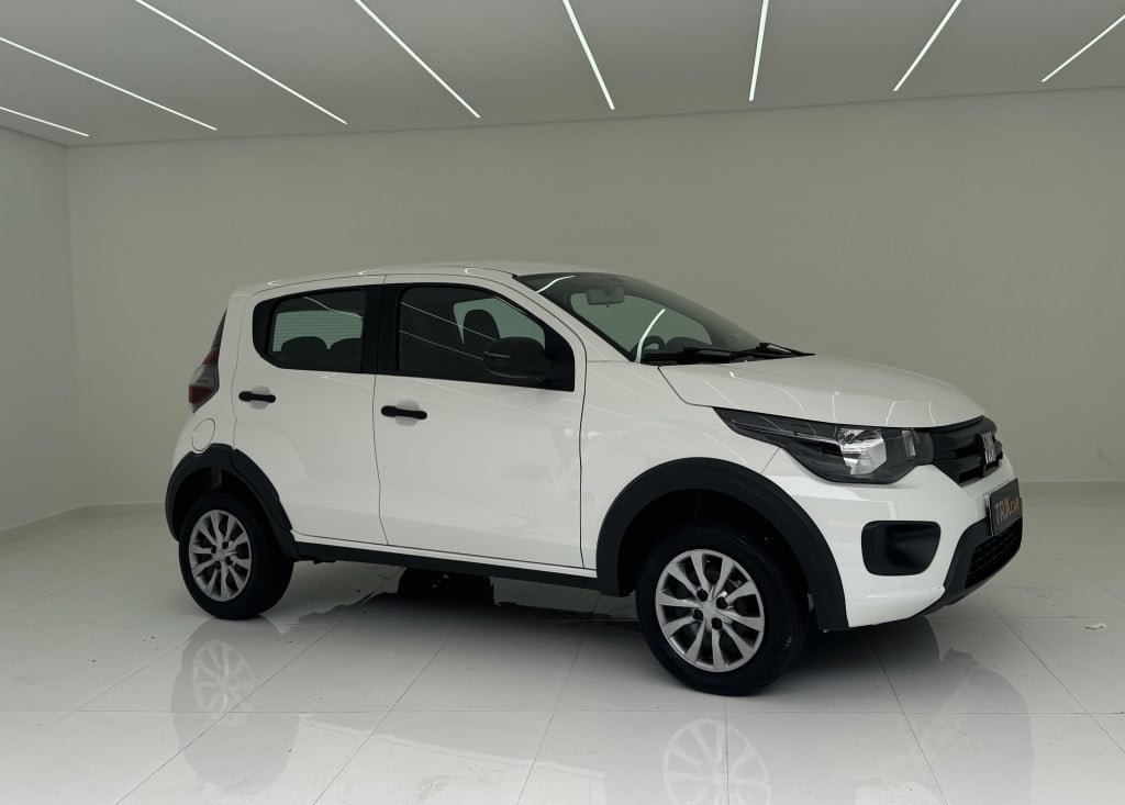 Fiat Mobi LIKE 1.0 Fire Flex 5p. na cor Branco em Curitiba / PR - 918821