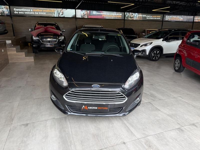 Ford Fiesta SE 1.6 16V Flex 5p na cor Preto em São José dos Pinhais / PR - 918880