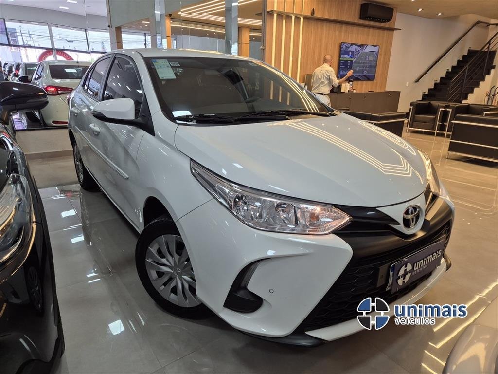 Toyota Yaris XL Sedan 1.5 Flex 16V 4p Aut. na cor Branco em Campinas / SP - 918961