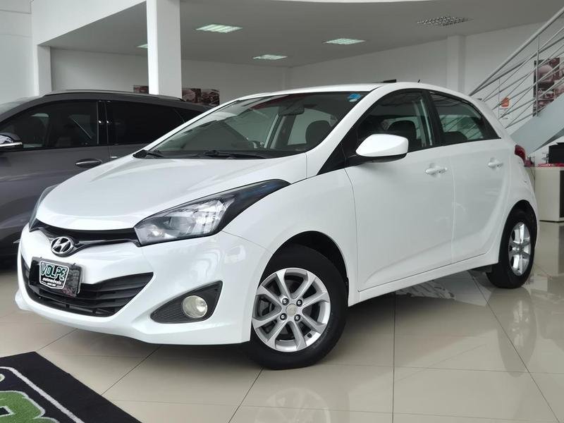 Hyundai HB20 C./C.Plus/C.Style 1.6 Flex 16V Mec. na cor Branco em Curitiba / PR - 919201