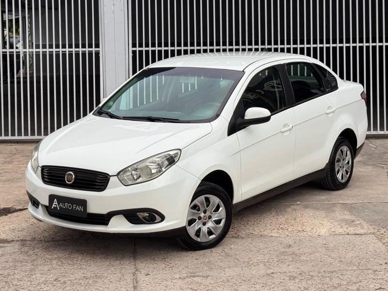 Fiat Grand Siena ATTRACTIVE 1.0 Flex 8V 4p na cor Branco em Curitiba / PR - 919430