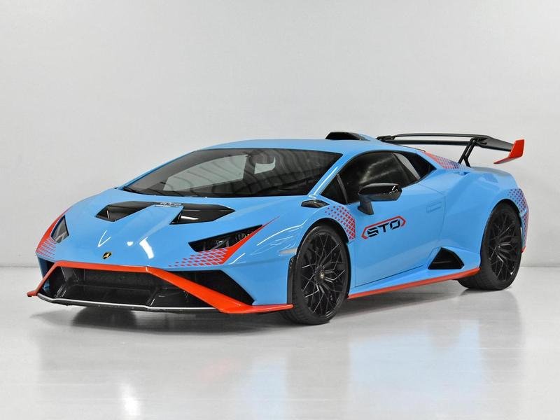 Lamborghini Huracan LP 640-2 STO na cor Azul em Curitiba / PR - 919730