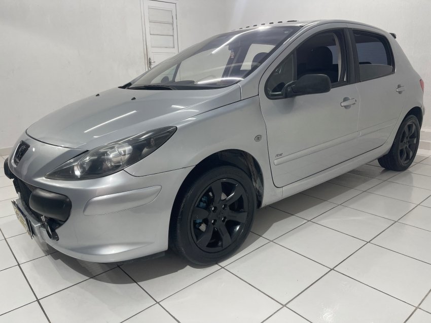 Peugeot 307 Soleil/ Presence 1.6/1.6 Flex 16V 5p na cor Prata em Curitiba / PR - 920043