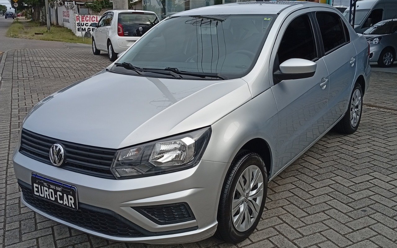 Volkswagen Voyage 1.6 MSI Flex 16V 4p Aut. na cor Prata em Curitiba / PR - 920837