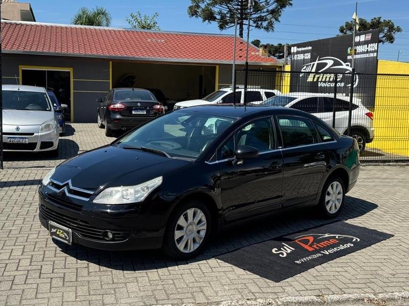 Citroën C4 Pallas Exclusive 2.0/2.0 Flex 16V Mec na cor Preto em Curitiba / PR - 920900