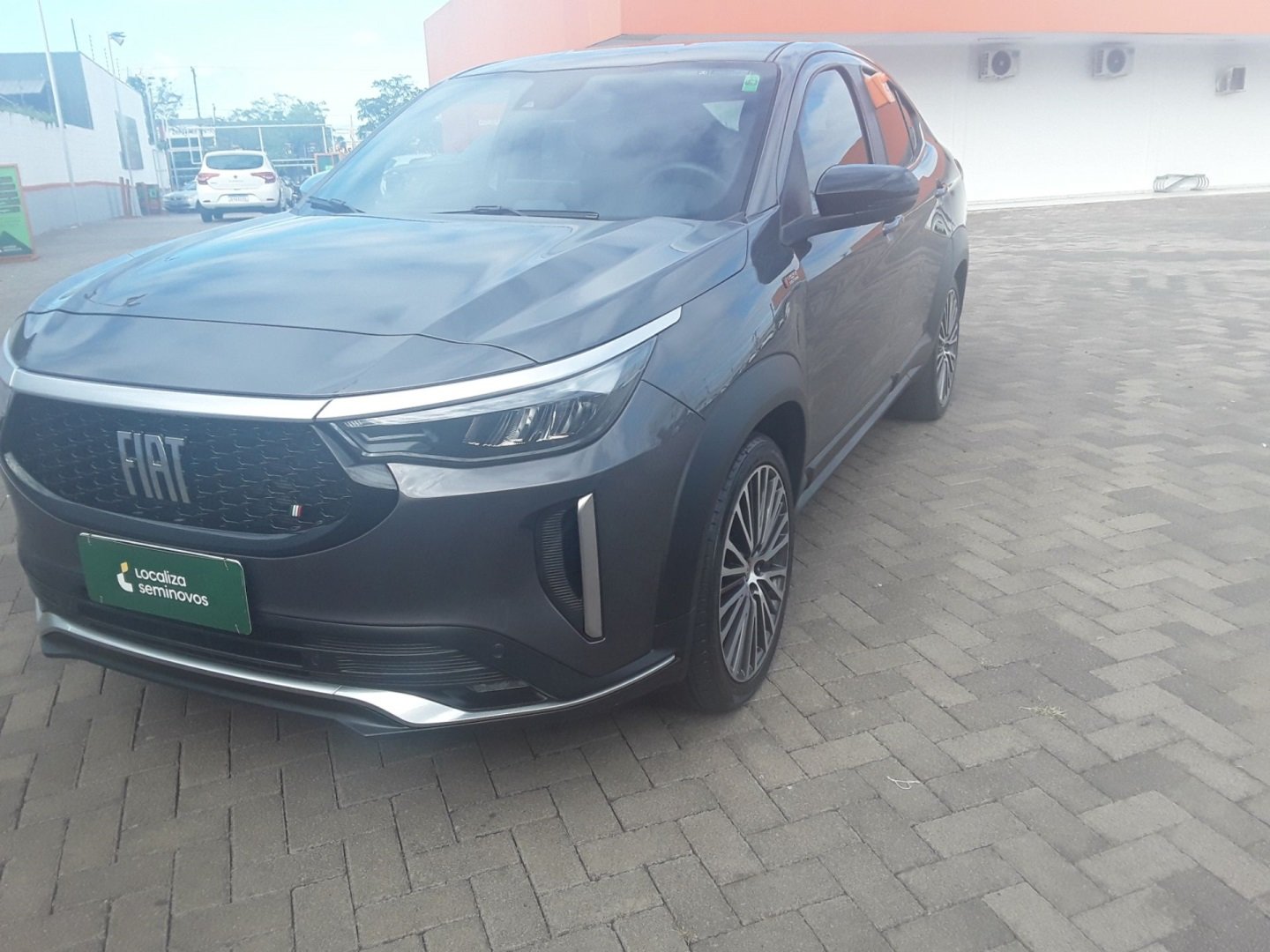 Fiat Fastback Limited Ed.1.3 270 T.Flex Aut. na cor Cinza em Londrina / PR - 921210