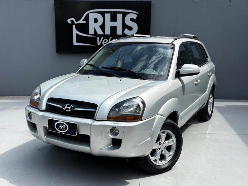 Hyundai Tucson 2.0 16V Aut. na cor Prata em União da Vitória / PR - 921314
