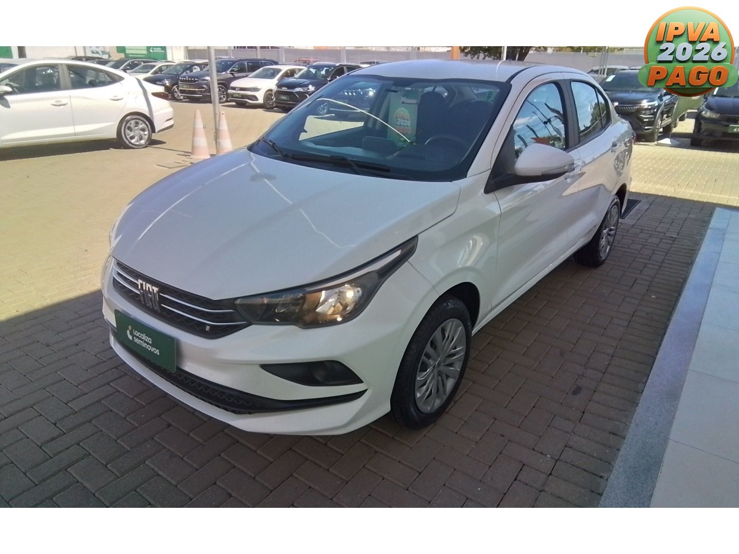 Fiat Cronos 1.3 8V Flex na cor Branco em Chapecó / SC - 921589