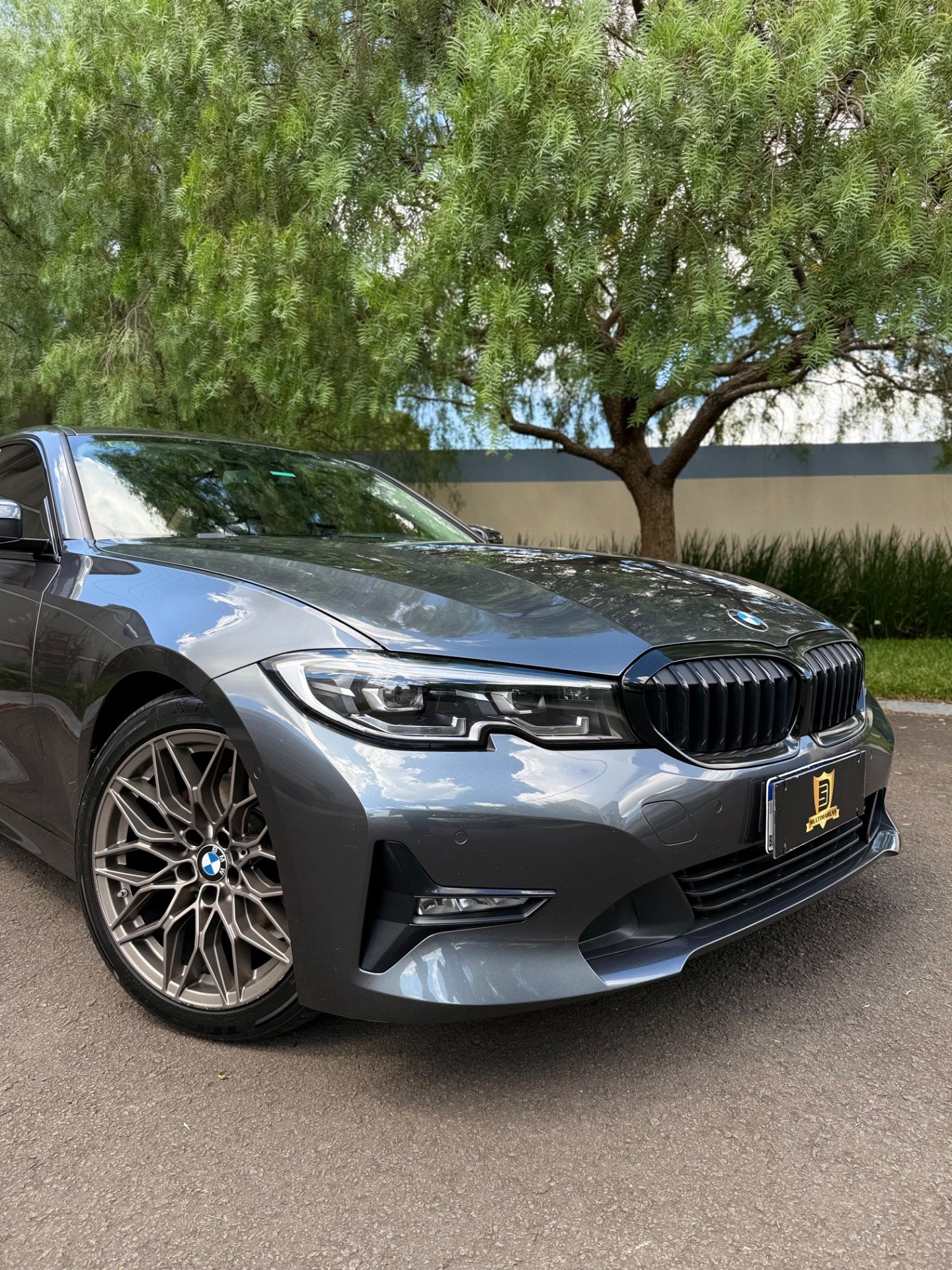 BMW 320i 2.0 Automático na cor Cinza em Ponta Grossa / PR - 921885