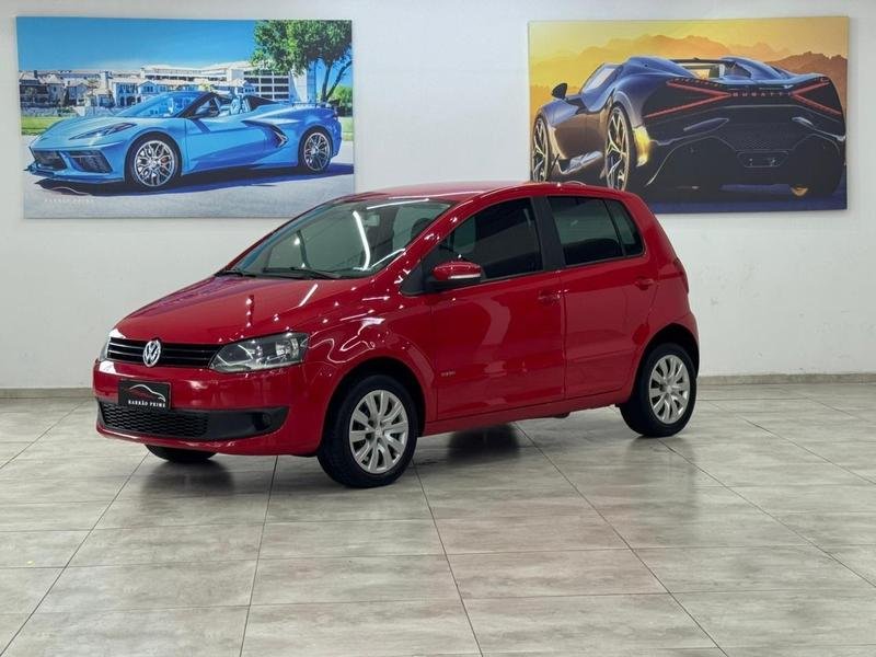 Volkswagen Fox 1.0 Mi Total Flex 8V 3p na cor Vermelho em Colombo / PR - 922034