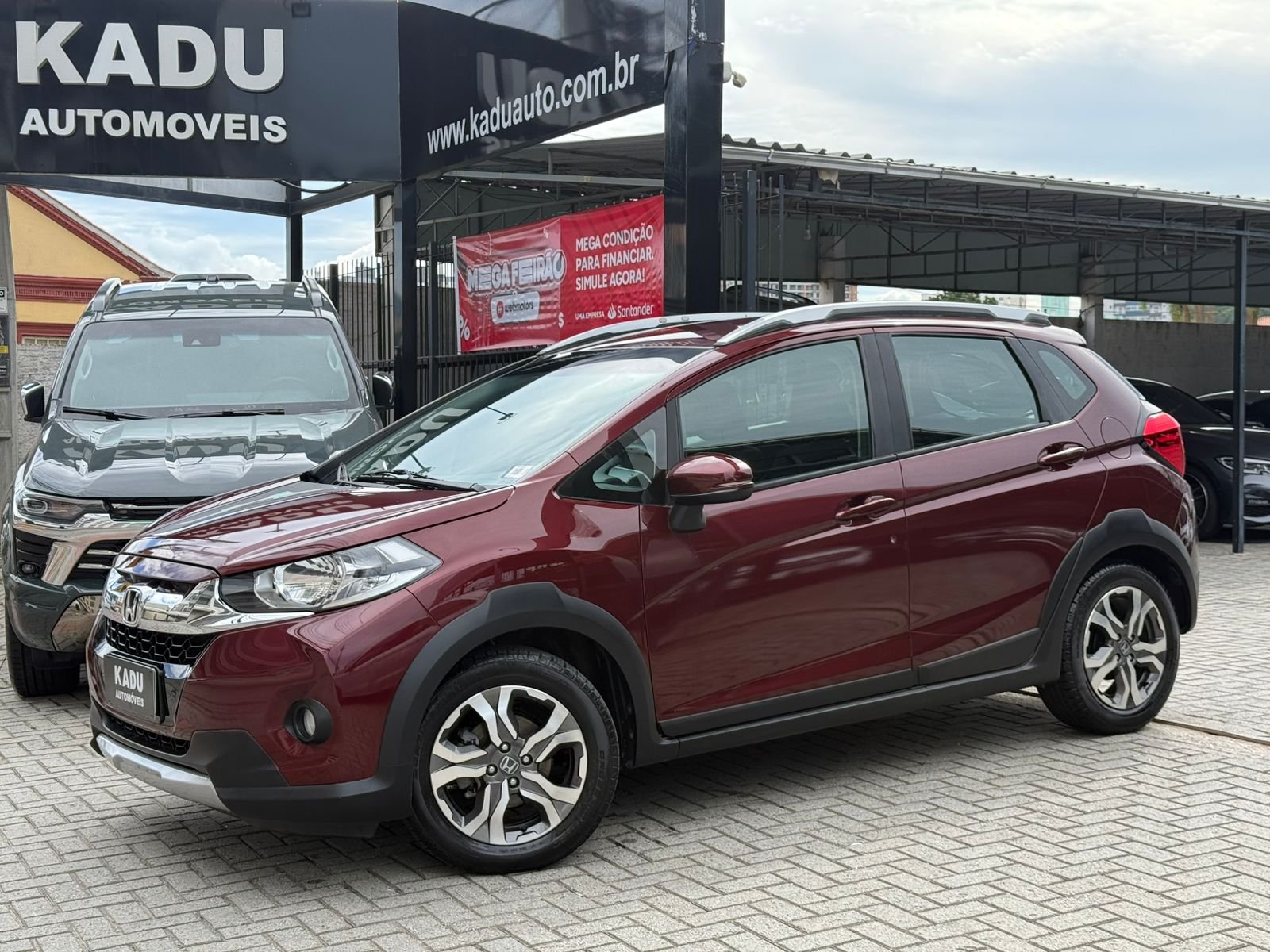 Honda WR-V EXL 1.5 Flexone 16V 5p Aut. na cor Vermelho em São José / SC - 922272