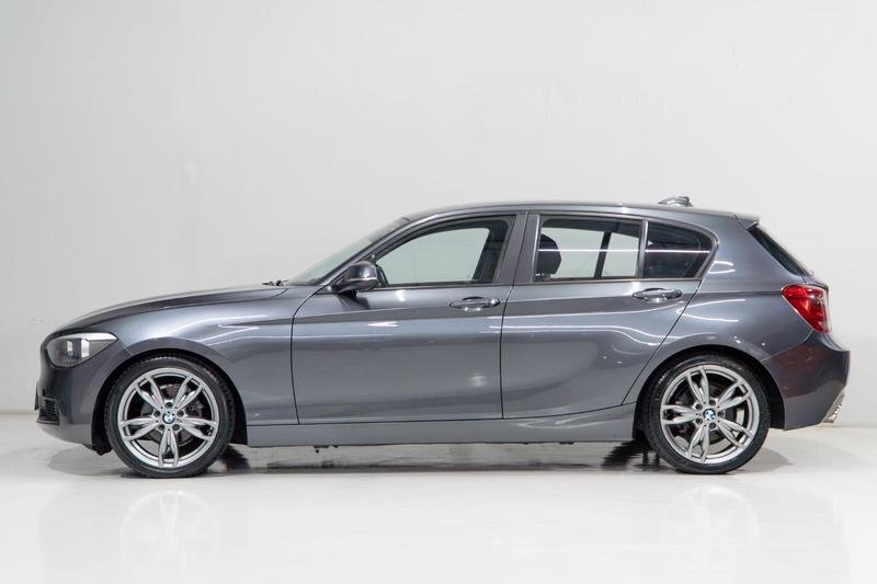 BMW 116i 1.6 TB 16V 136cv 5p na cor Cinza em Curitiba / PR - 922323