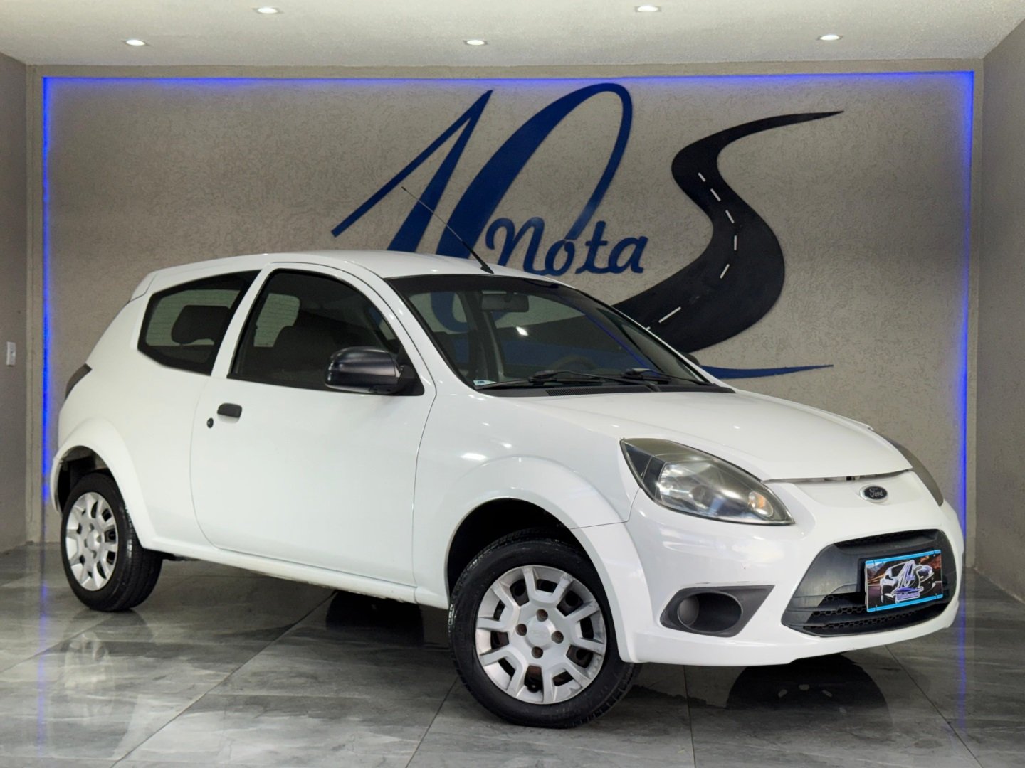 Ford Ka + Sedan 1.0 SE/SE PLUS TiVCT Flex 4p na cor Branco em Curitiba / PR - 922534