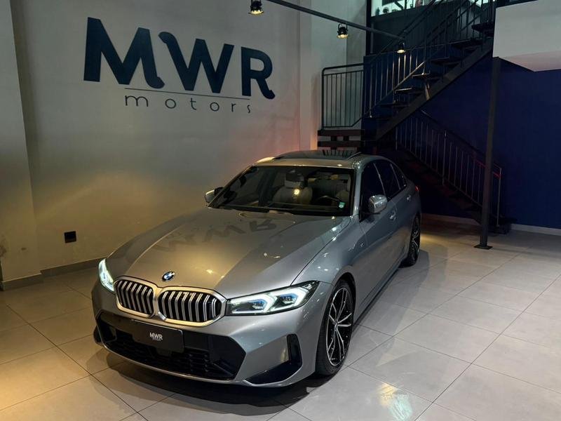 BMW 320i 2.0 TB M Sport A.Flex/M.Sport 4p na cor Cinza em Curitiba / PR - 922591