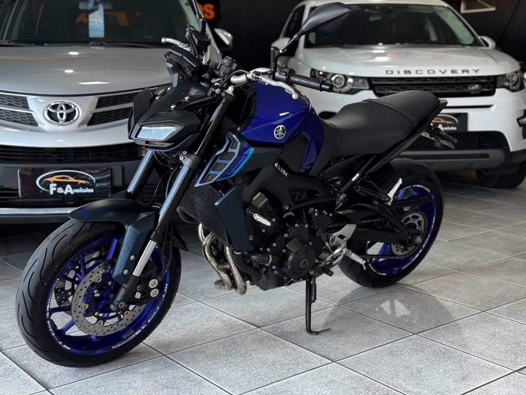 YAMAHA MT-09 850cc/ABS  na cor Azul em São José / SC - 922643