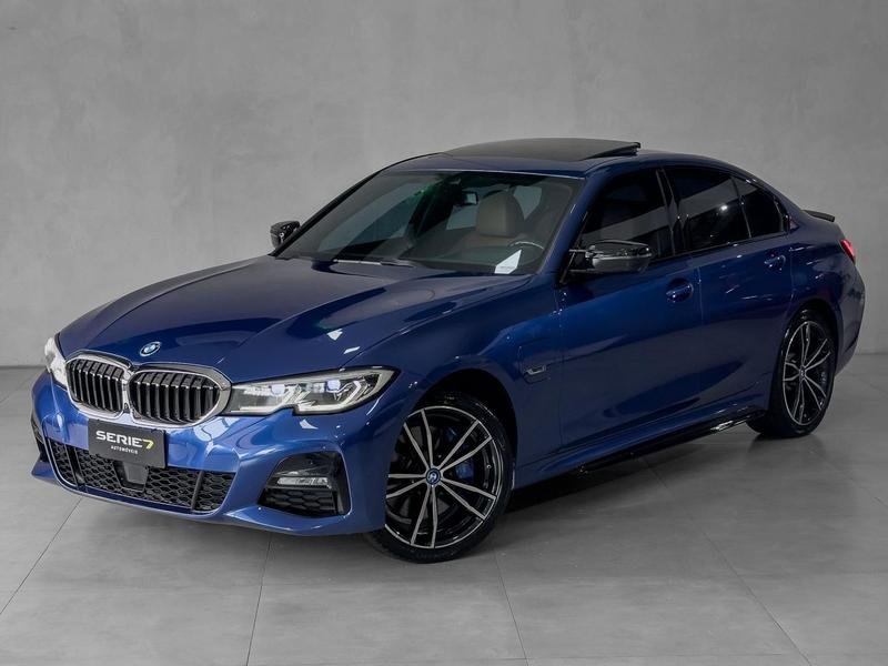 BMW 330e M Sport 2.0 Turbo Aut. (Híbrido) na cor Azul em Curitiba / PR - 922676