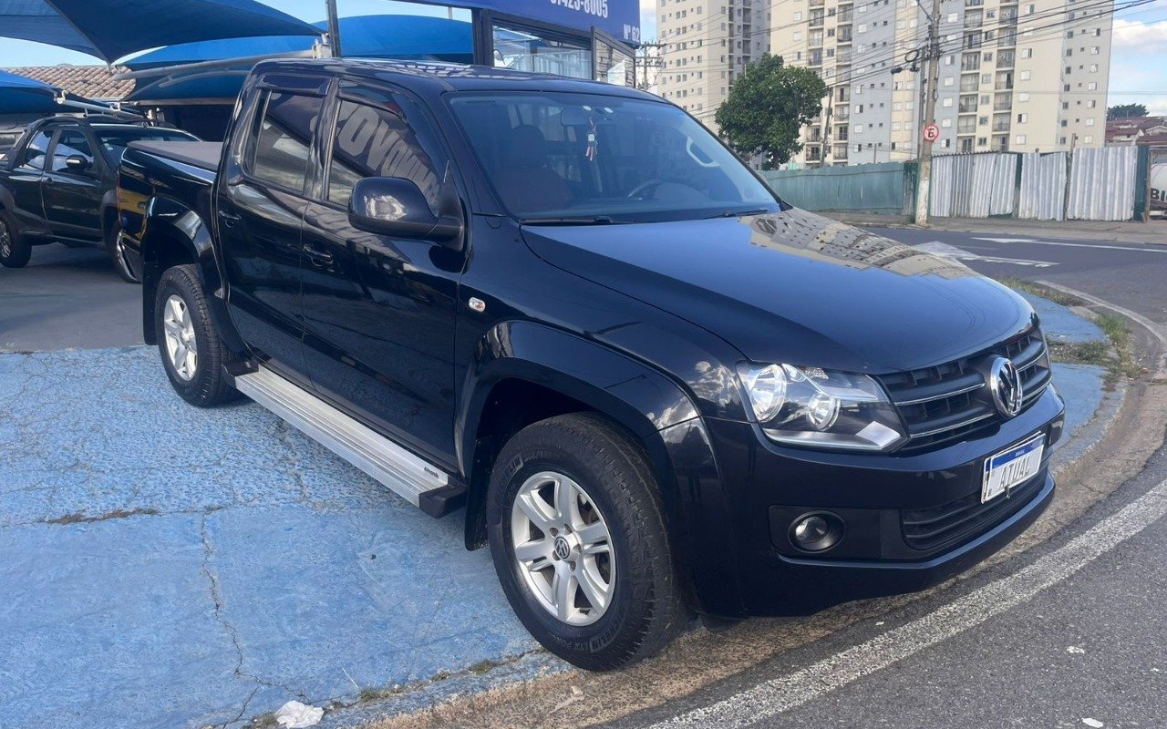 Volkswagen Amarok Trendline CD 2.0 TDI 4X4 Dies Aut na cor Preto em Campinas / SP - 922707
