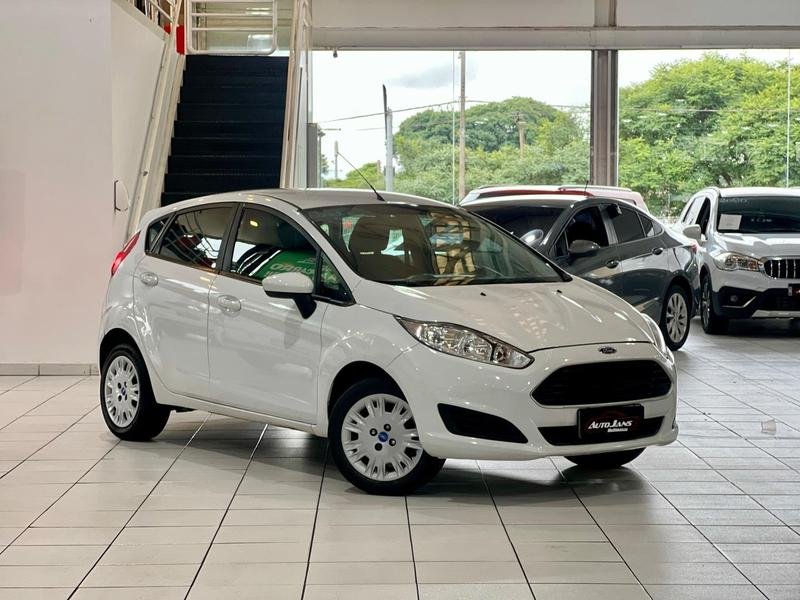 Ford Fiesta 1.5 16V Flex Mec. 5p na cor Branco em Curitiba / PR - 922978