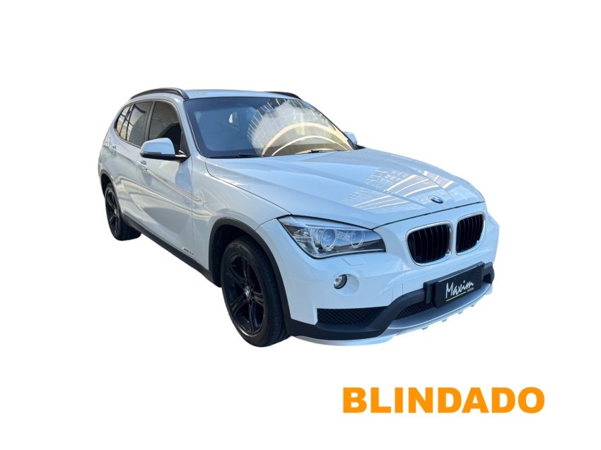 BMW X1 SDRIVE 20i 2.0/2.0 TB Acti.Flex Aut. na cor Branco no Porto Alegre / RS - 924182