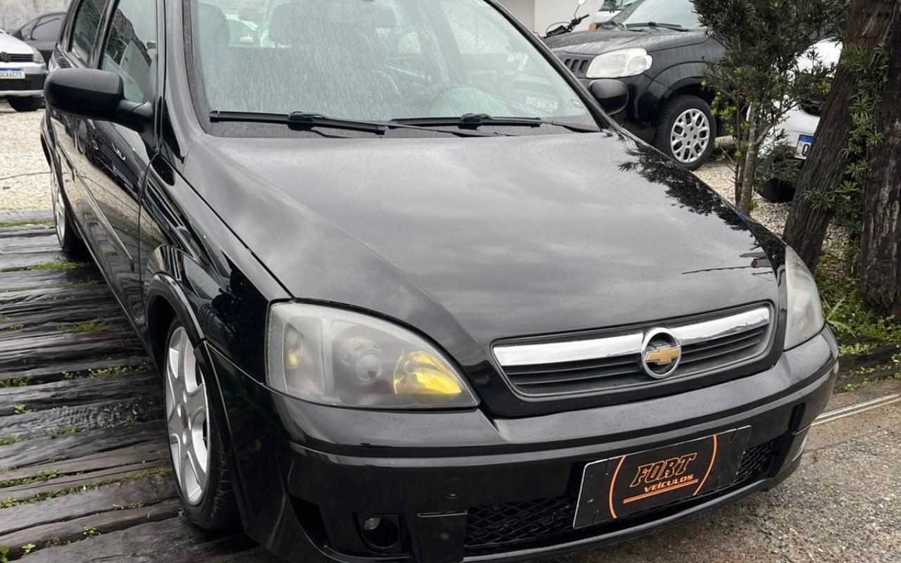 Chevrolet Corsa Hat. Maxx 1.4 8V ECONOFLEX 5p na cor Preto em Joinville / SC - 924324